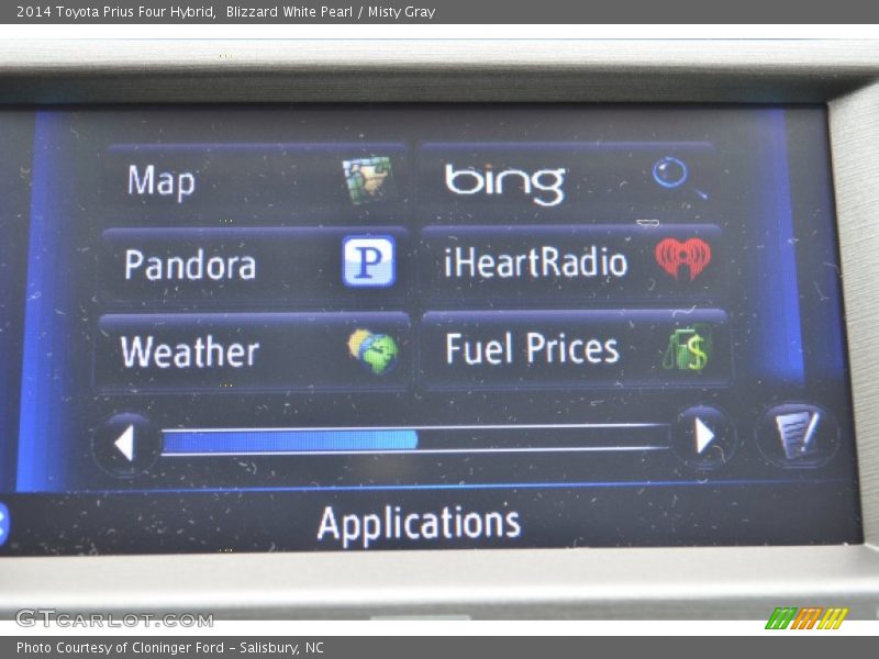 Blizzard White Pearl / Misty Gray 2014 Toyota Prius Four Hybrid