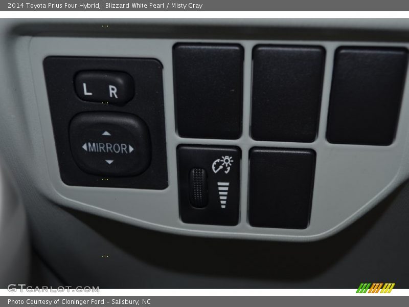 Blizzard White Pearl / Misty Gray 2014 Toyota Prius Four Hybrid