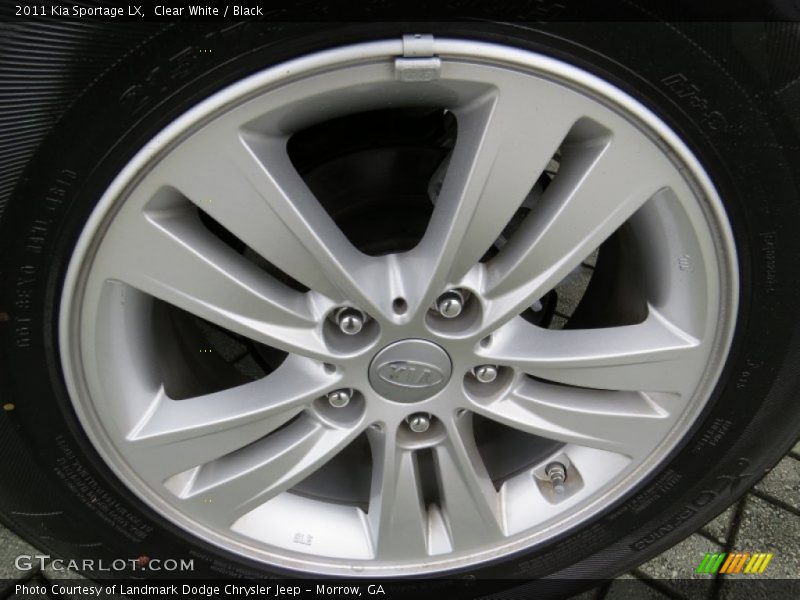 Clear White / Black 2011 Kia Sportage LX