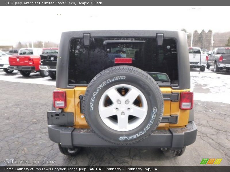 Amp'd / Black 2014 Jeep Wrangler Unlimited Sport S 4x4