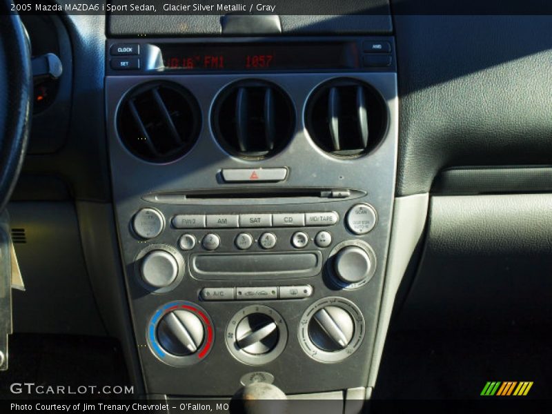 Glacier Silver Metallic / Gray 2005 Mazda MAZDA6 i Sport Sedan