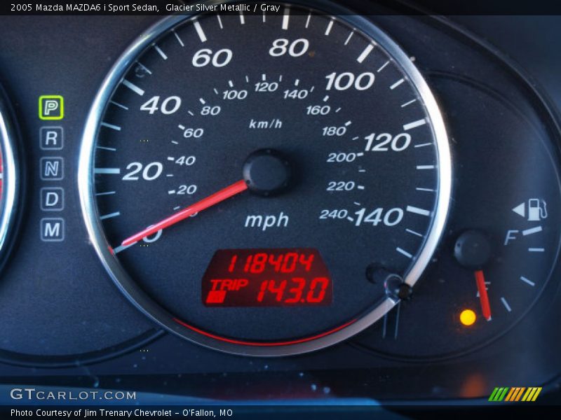 Glacier Silver Metallic / Gray 2005 Mazda MAZDA6 i Sport Sedan