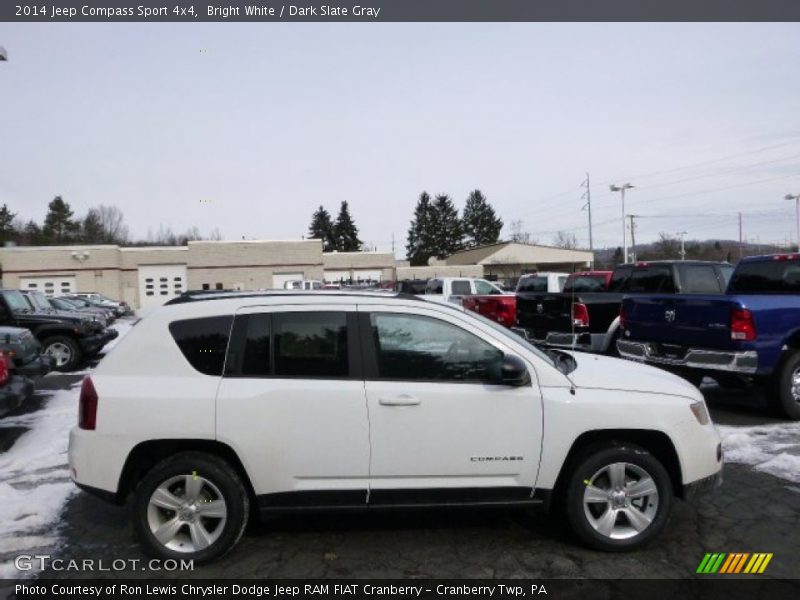 Bright White / Dark Slate Gray 2014 Jeep Compass Sport 4x4