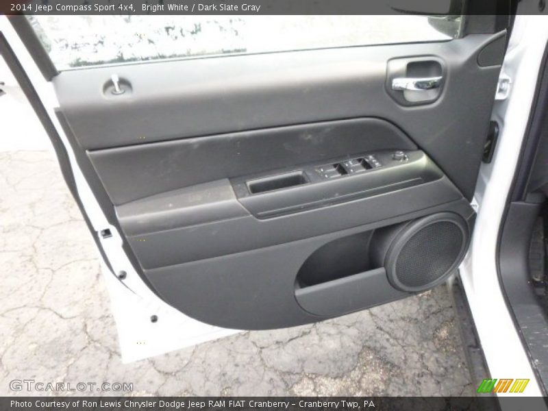 Bright White / Dark Slate Gray 2014 Jeep Compass Sport 4x4