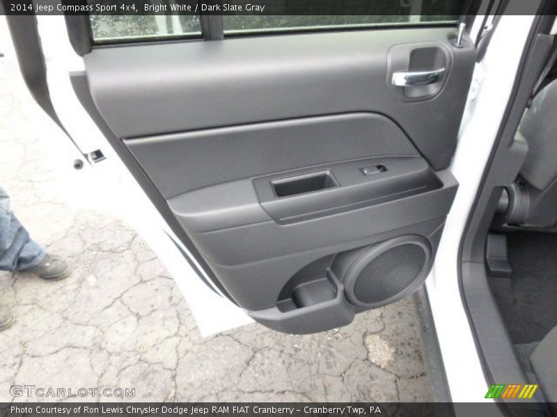 Bright White / Dark Slate Gray 2014 Jeep Compass Sport 4x4