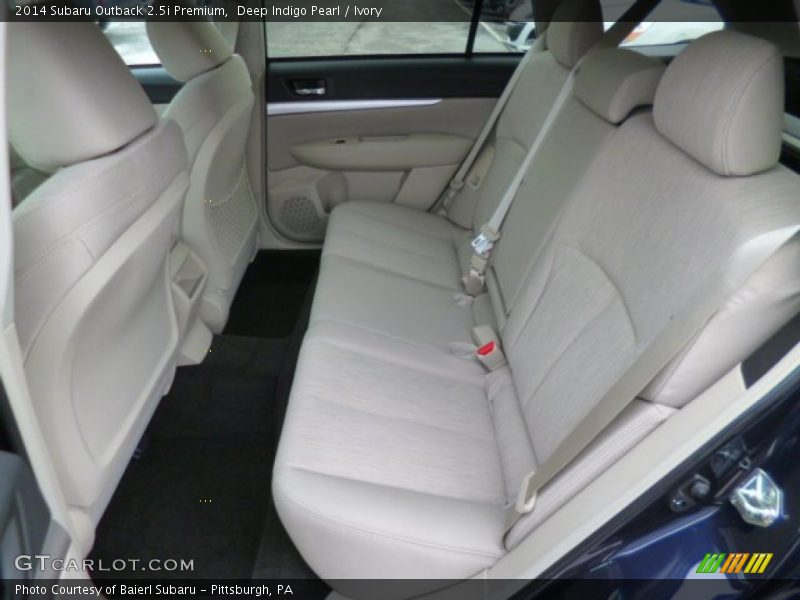 Deep Indigo Pearl / Ivory 2014 Subaru Outback 2.5i Premium