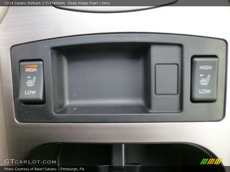 Deep Indigo Pearl / Ivory 2014 Subaru Outback 2.5i Premium
