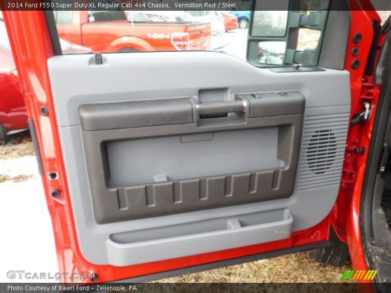 Door Panel of 2014 F550 Super Duty XL Regular Cab 4x4 Chassis