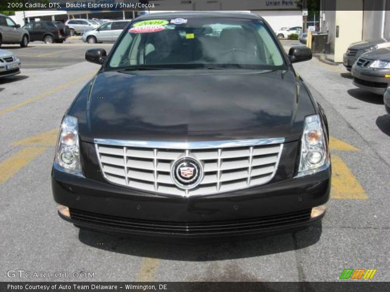 Double Espresso / Shale/Cocoa 2009 Cadillac DTS