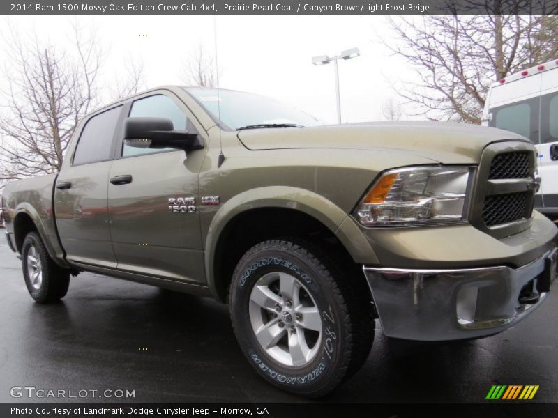 Front 3/4 View of 2014 1500 Mossy Oak Edition Crew Cab 4x4