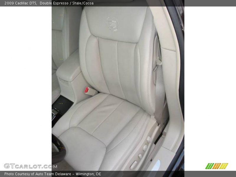 Double Espresso / Shale/Cocoa 2009 Cadillac DTS