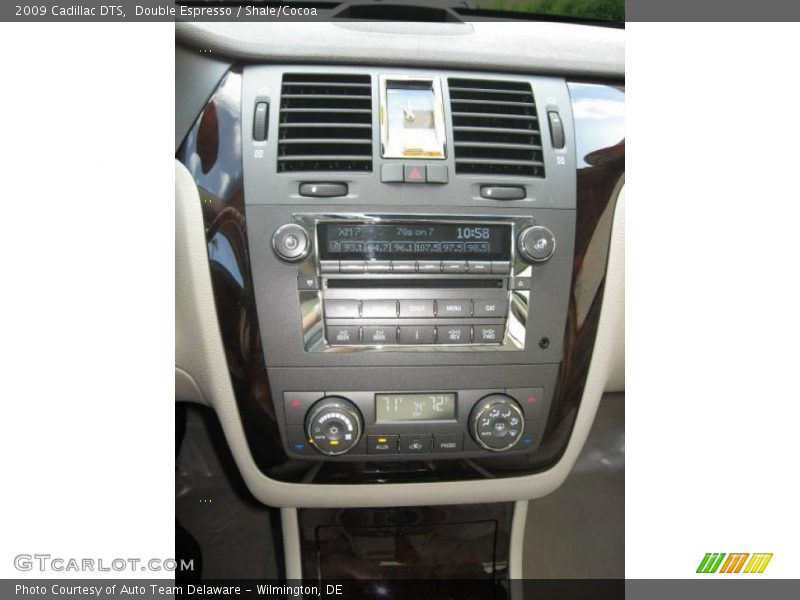 Double Espresso / Shale/Cocoa 2009 Cadillac DTS