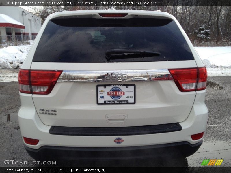 Stone White / Dark Graystone/Medium Graystone 2011 Jeep Grand Cherokee Laredo 4x4