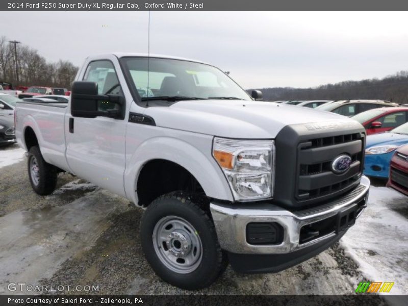 Front 3/4 View of 2014 F250 Super Duty XL Regular Cab