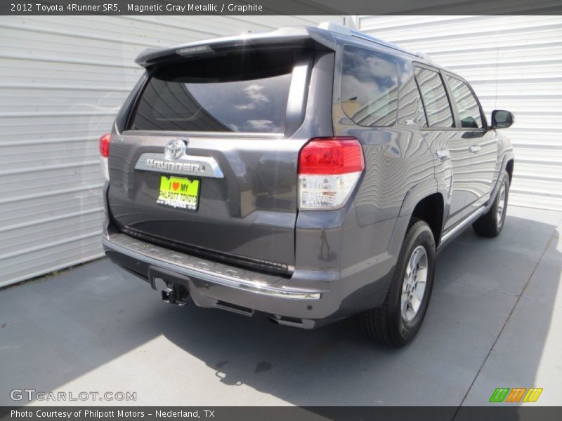 Magnetic Gray Metallic / Graphite 2012 Toyota 4Runner SR5