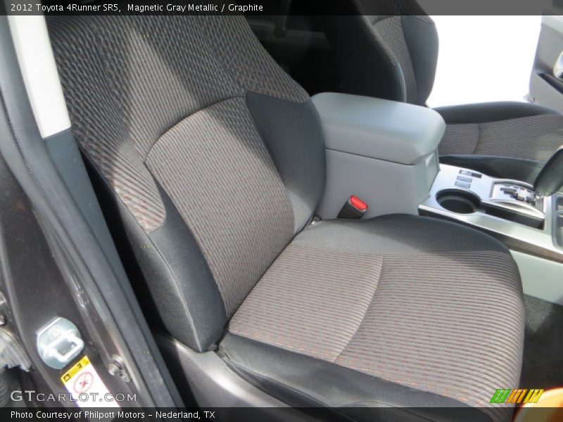 Magnetic Gray Metallic / Graphite 2012 Toyota 4Runner SR5
