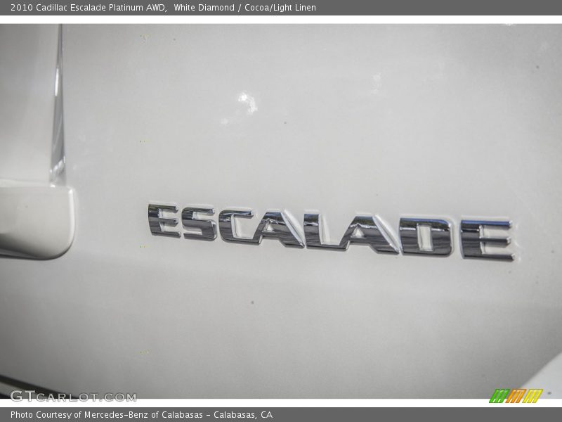 White Diamond / Cocoa/Light Linen 2010 Cadillac Escalade Platinum AWD
