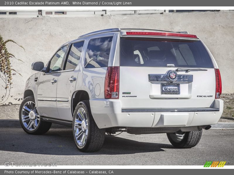 White Diamond / Cocoa/Light Linen 2010 Cadillac Escalade Platinum AWD