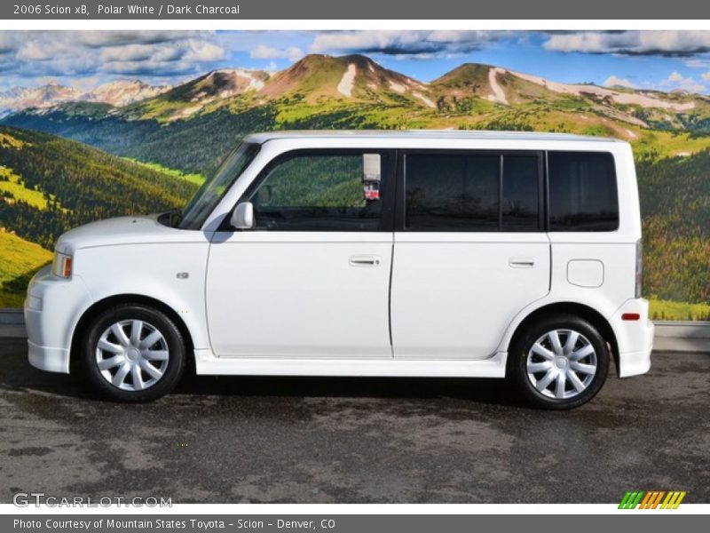 Polar White / Dark Charcoal 2006 Scion xB