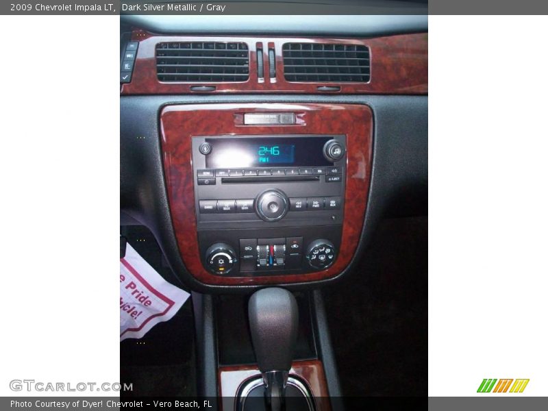 Dark Silver Metallic / Gray 2009 Chevrolet Impala LT