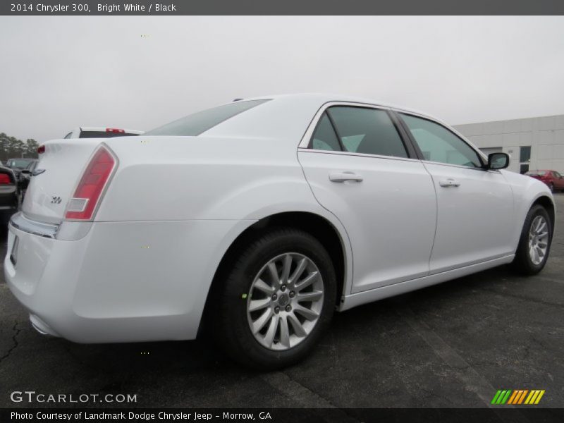 Bright White / Black 2014 Chrysler 300