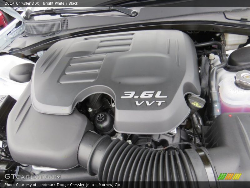 Bright White / Black 2014 Chrysler 300