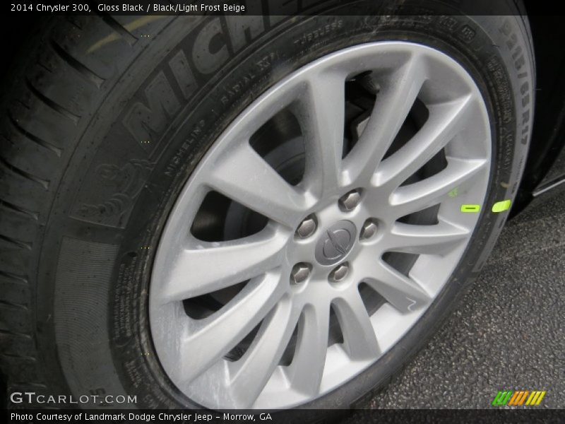 Gloss Black / Black/Light Frost Beige 2014 Chrysler 300