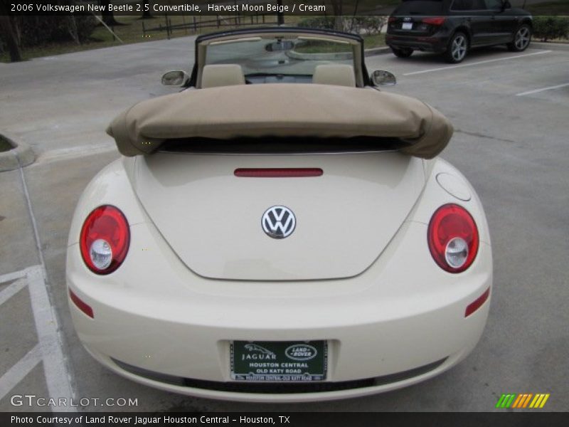 Harvest Moon Beige / Cream 2006 Volkswagen New Beetle 2.5 Convertible