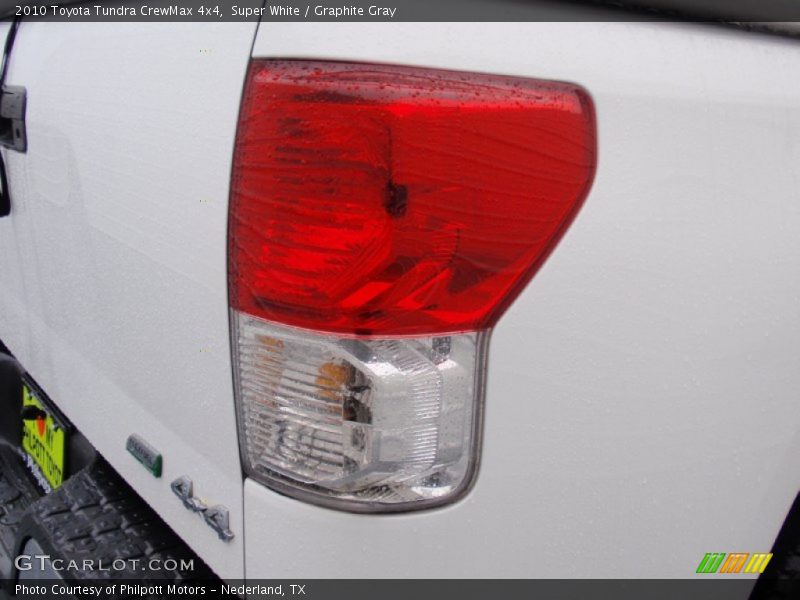 Super White / Graphite Gray 2010 Toyota Tundra CrewMax 4x4