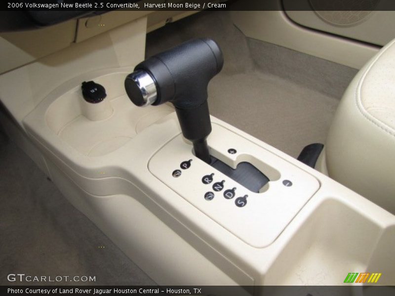 Harvest Moon Beige / Cream 2006 Volkswagen New Beetle 2.5 Convertible