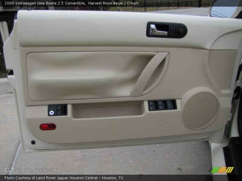 Harvest Moon Beige / Cream 2006 Volkswagen New Beetle 2.5 Convertible