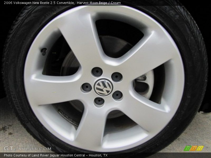 Harvest Moon Beige / Cream 2006 Volkswagen New Beetle 2.5 Convertible