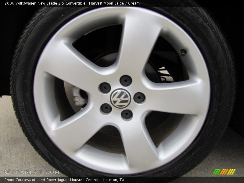 Harvest Moon Beige / Cream 2006 Volkswagen New Beetle 2.5 Convertible
