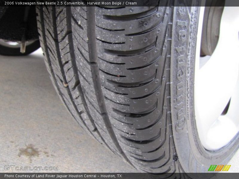 Harvest Moon Beige / Cream 2006 Volkswagen New Beetle 2.5 Convertible