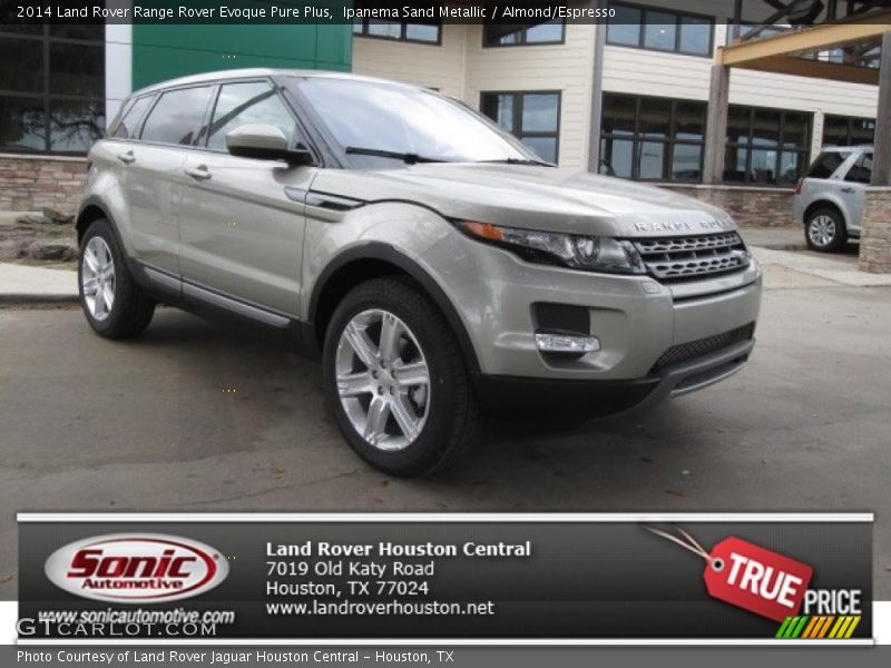 Ipanema Sand Metallic / Almond/Espresso 2014 Land Rover Range Rover Evoque Pure Plus
