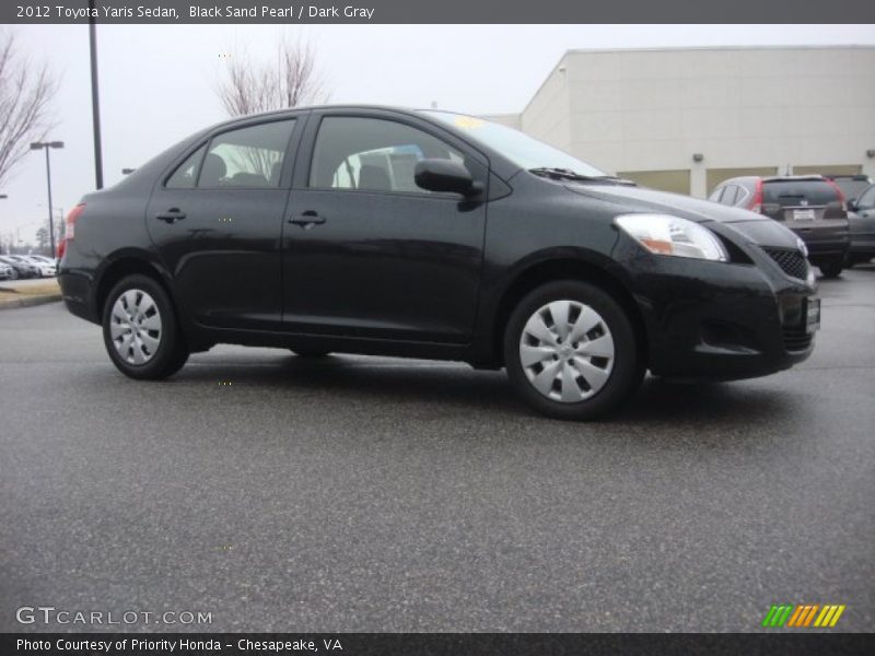 Black Sand Pearl / Dark Gray 2012 Toyota Yaris Sedan