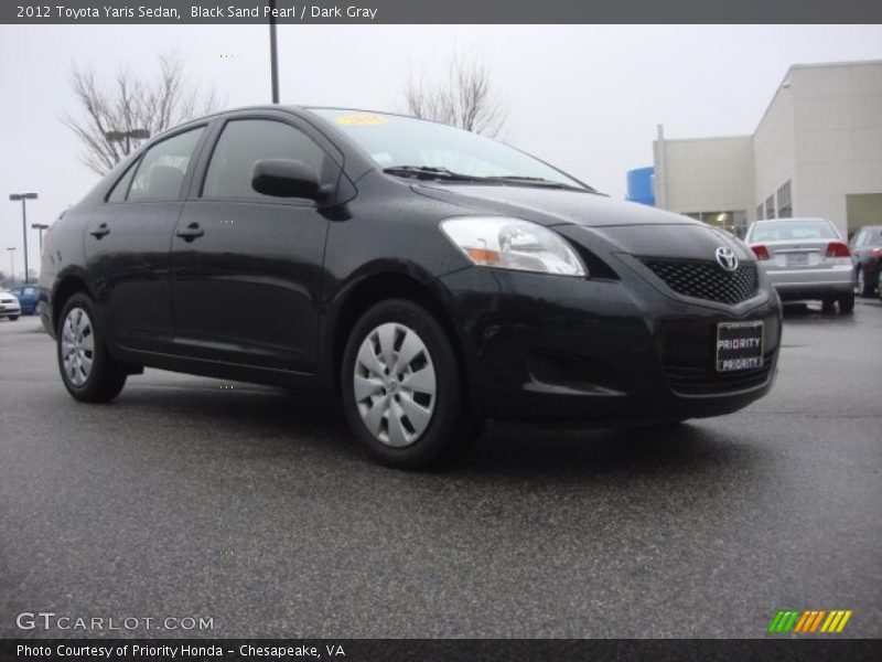 Black Sand Pearl / Dark Gray 2012 Toyota Yaris Sedan