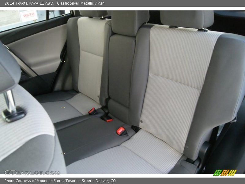 Classic Silver Metallic / Ash 2014 Toyota RAV4 LE AWD
