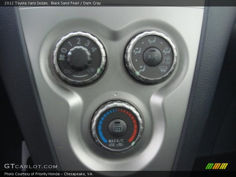 Black Sand Pearl / Dark Gray 2012 Toyota Yaris Sedan