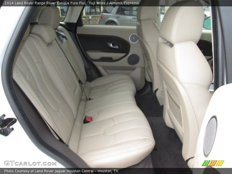 Fuji White / Almond/Espresso 2014 Land Rover Range Rover Evoque Pure Plus
