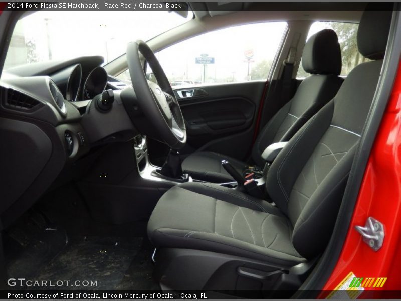Race Red / Charcoal Black 2014 Ford Fiesta SE Hatchback