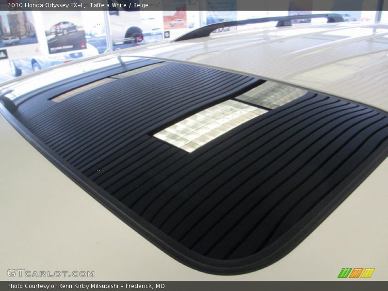 Taffeta White / Beige 2010 Honda Odyssey EX-L