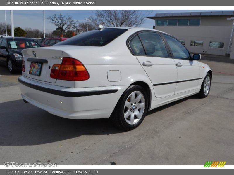 Alpine White / Sand 2004 BMW 3 Series 325i Sedan