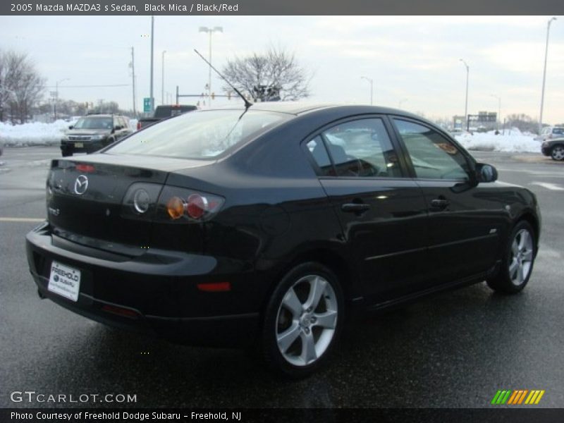 Black Mica / Black/Red 2005 Mazda MAZDA3 s Sedan