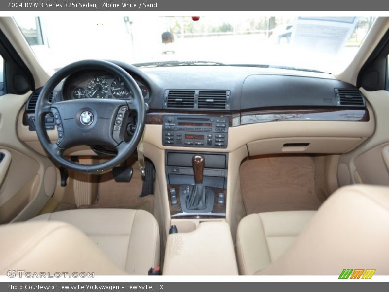 Dashboard of 2004 3 Series 325i Sedan