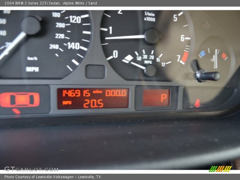Alpine White / Sand 2004 BMW 3 Series 325i Sedan