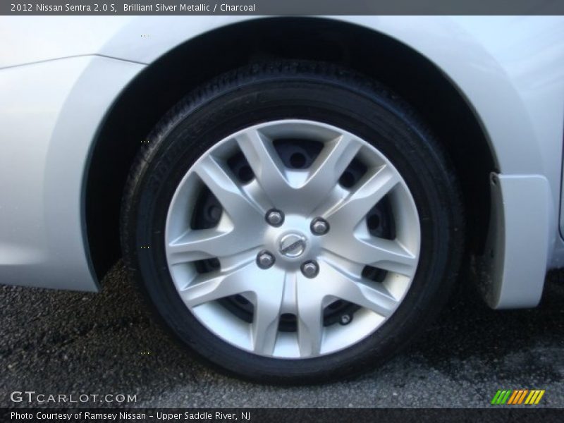 Brilliant Silver Metallic / Charcoal 2012 Nissan Sentra 2.0 S