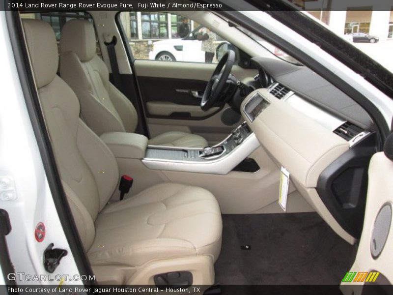 Fuji White / Almond/Espresso 2014 Land Rover Range Rover Evoque Pure