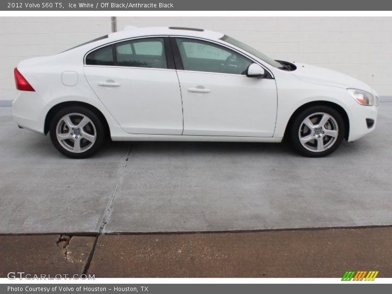 Ice White / Off Black/Anthracite Black 2012 Volvo S60 T5