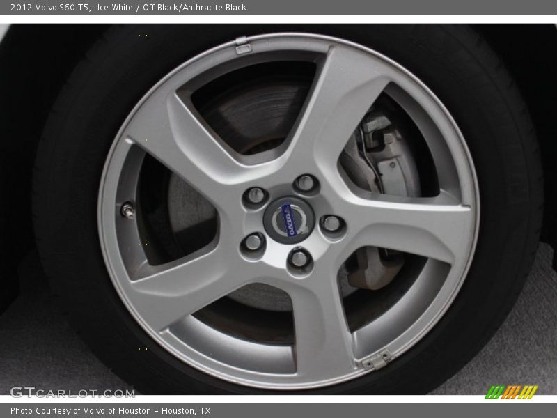 Ice White / Off Black/Anthracite Black 2012 Volvo S60 T5